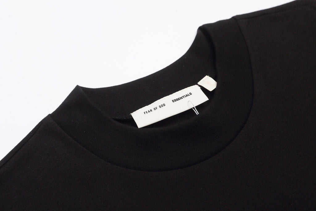 ESSENTIALS Fear of God Chest Graphic T-Shirt ¡ª neck_label