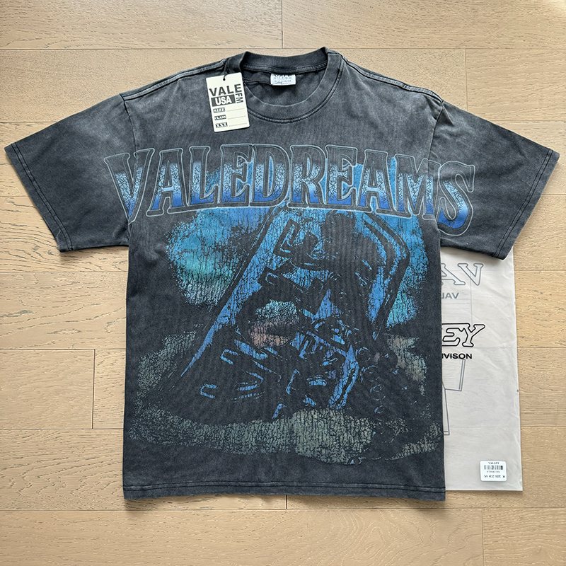 VALE USA Washed Black Graphic T-Shirt ¡ª context
