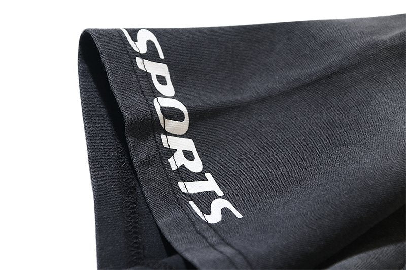 VALE USA Washed Black Portrait Graphic T-Shirt ¡ª detail