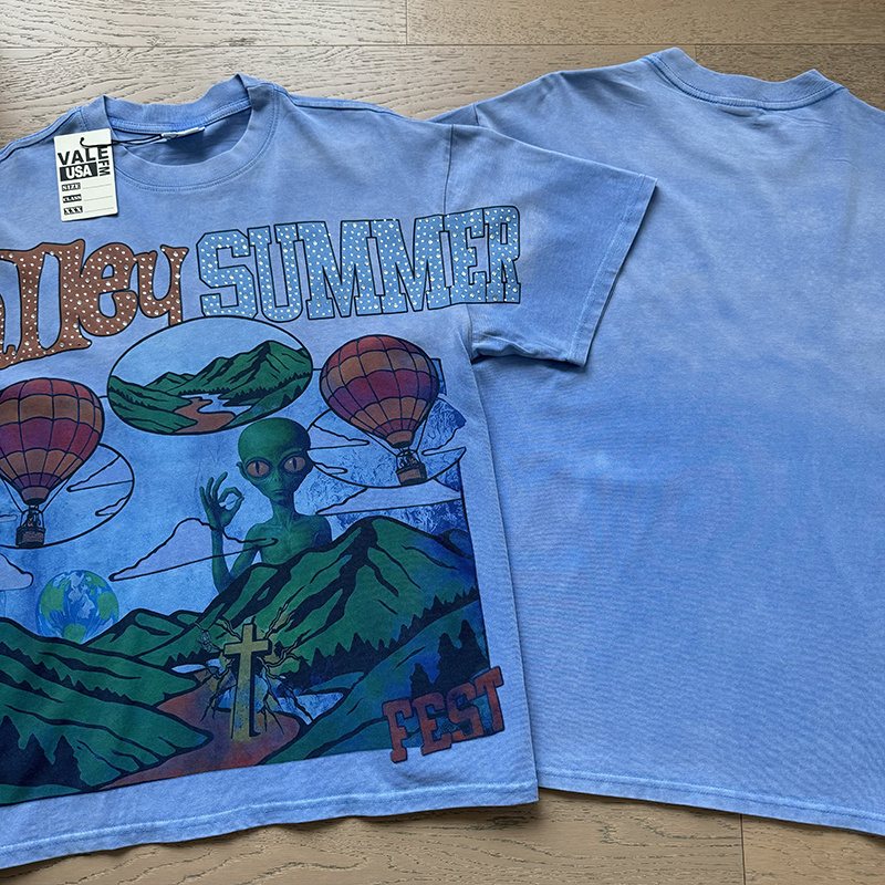 VALE USA Light Blue Rhinestone Graphic T-Shirt ¡ª context