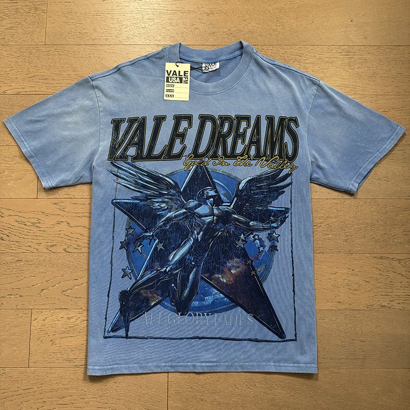 VALE USA Dreams Graphic Short-Sleeve T-Shirt ¡ª front