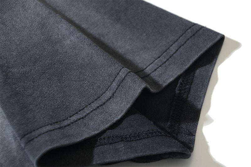 VALE USA Dreams Graphic Washed Black T-Shirt ¡ª detail