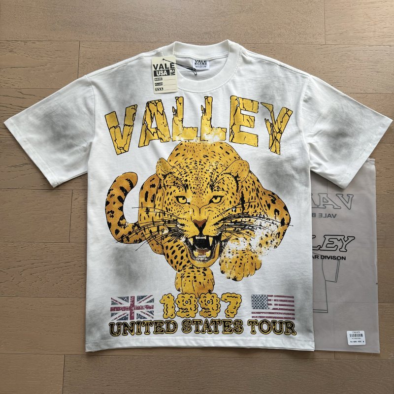 VALE USA Leopard Tour Graphic T-Shirt ¡ª context