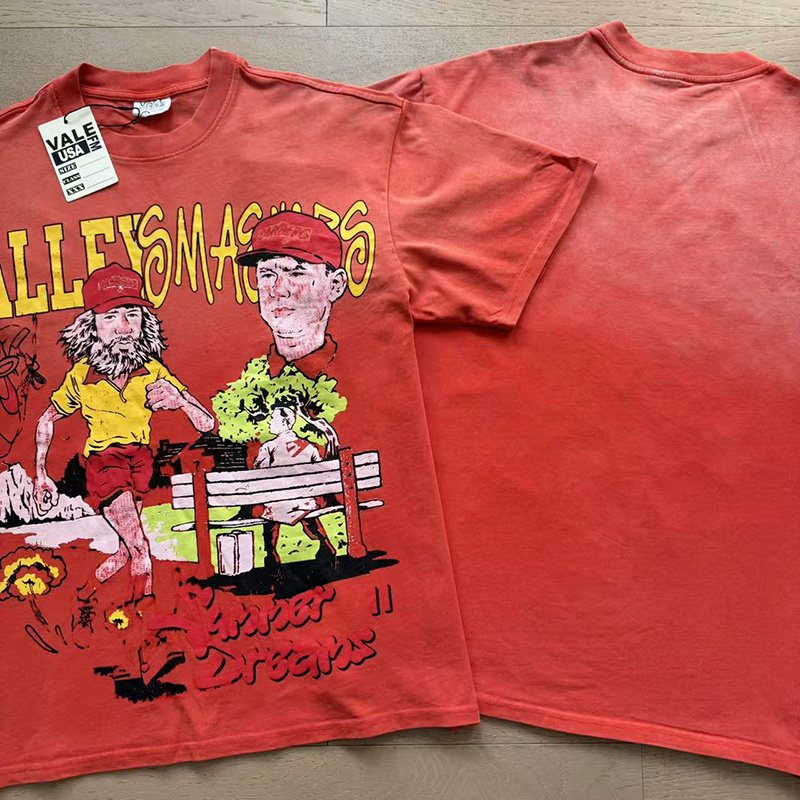 VALE USA Washed Red Graphic T-Shirt ¡ª context