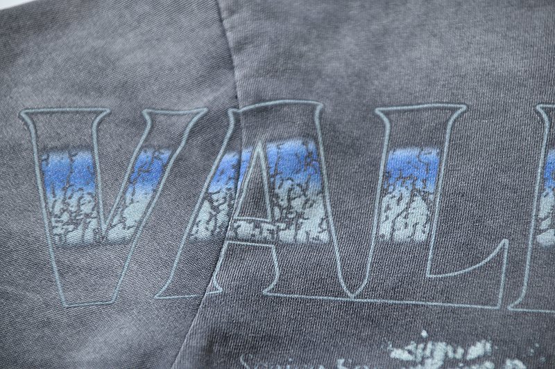 VALE USA Washed Black Graphic T-Shirt ¡ª detail