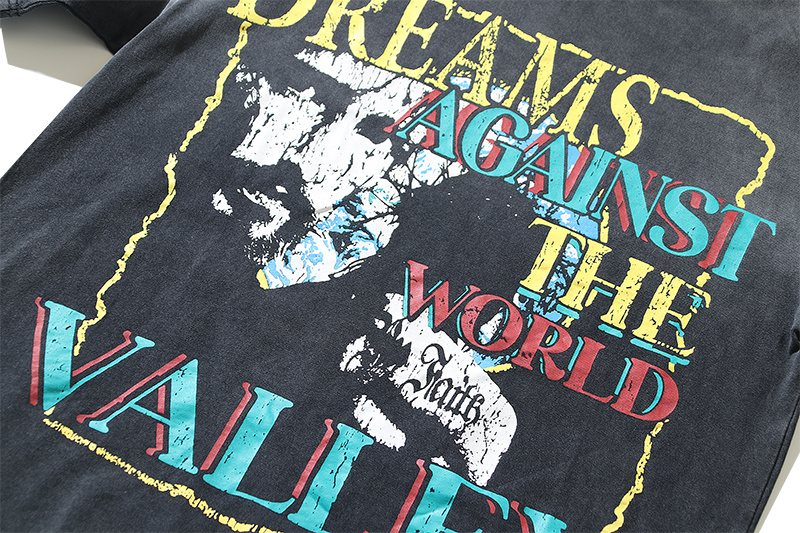 VALE USA Dreams Against the World Graphic T-Shirt ¡ª detail