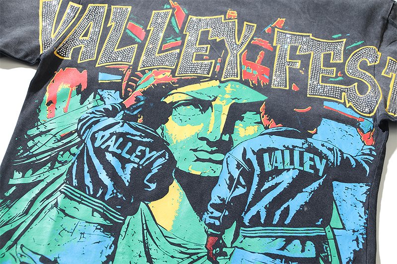 VALE USA Washed Black Rhinestone Graphic T-Shirt ¡ª detail