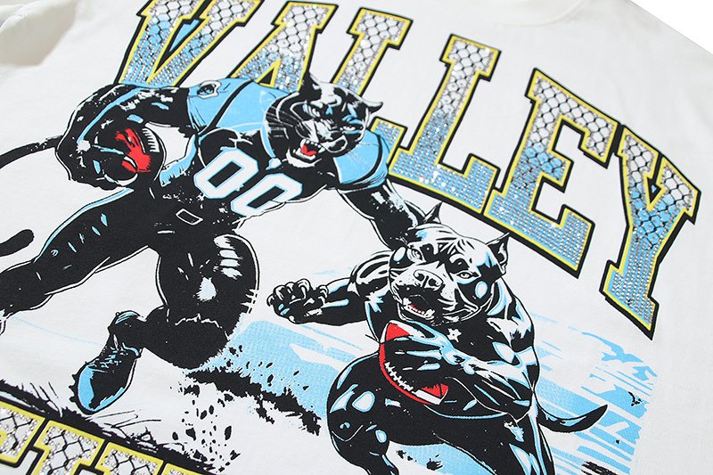VALE USA Athletic Crest Rhinestone Graphic T-Shirt ¡ª detail
