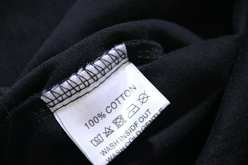 VALE USA Washed Black Front Graphic T-Shirt ¡ª neck_label