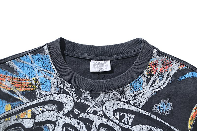 VALE USA Washed Black Graphic T-Shirt ¡ª detail