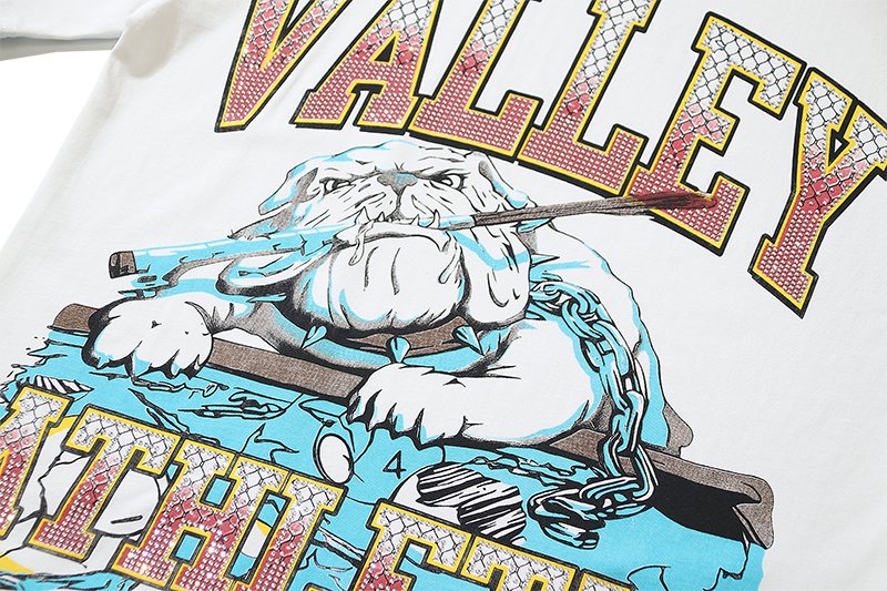 VALE USA Athletic Rhinestone Graphic T-Shirt ¡ª detail