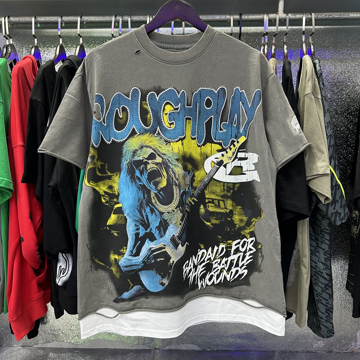 Rough Play Rock Skull Rhinestone Graphic Short-Sleeve T-Shirt ¡ª context