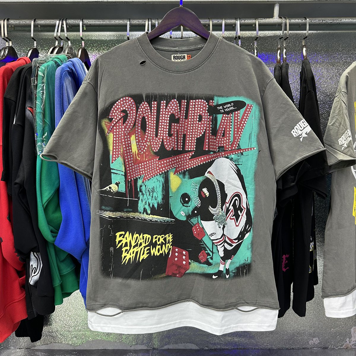 Rough Play Green Mask Dice Rhinestone Graphic T-Shirt ¡ª context