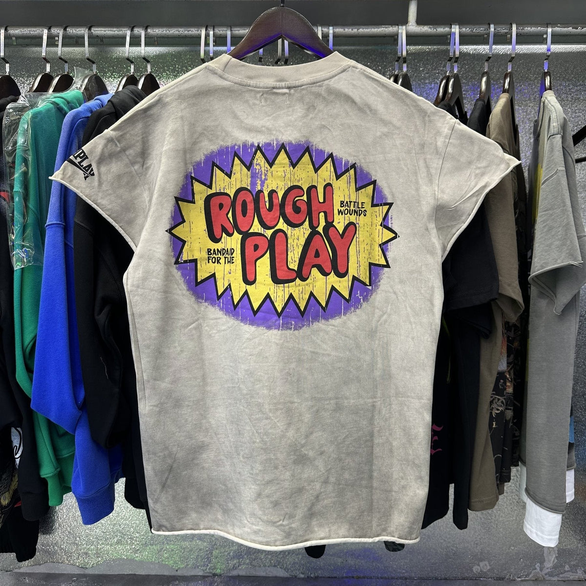 Rough Play Rhinestone Cartoon Graphic Distressed T-Shirt ¡ª context