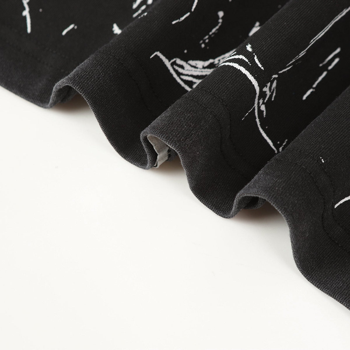 Godspeed Statue City Graphic T-Shirt ¡ª detail
