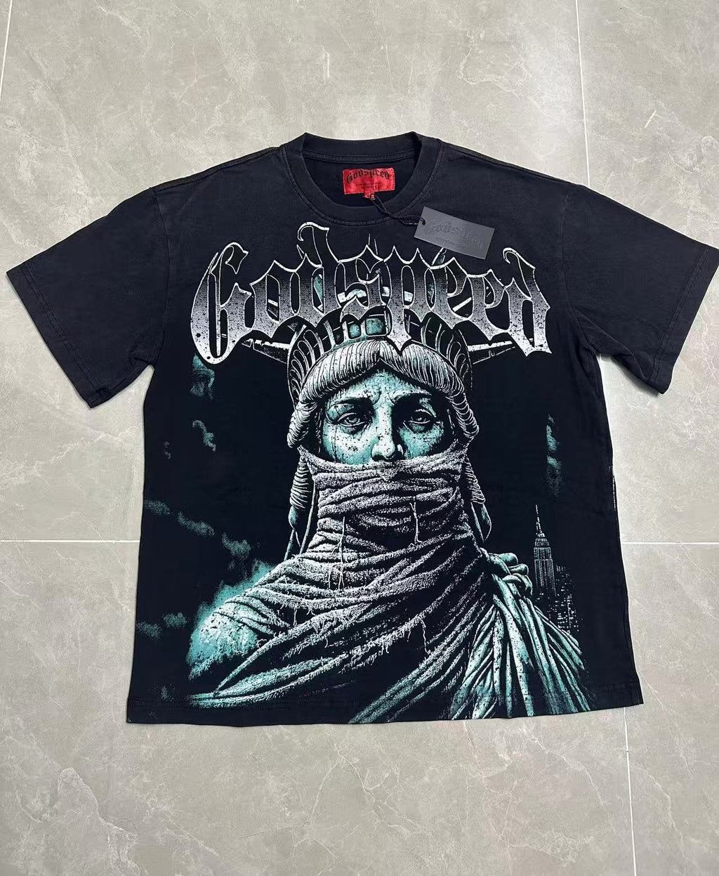Godspeed Statue of Liberty Graphic T-Shirt ¡ª front