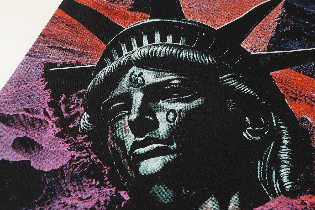 Godspeed Statue of Liberty Graphic T-Shirt ¡ª detail