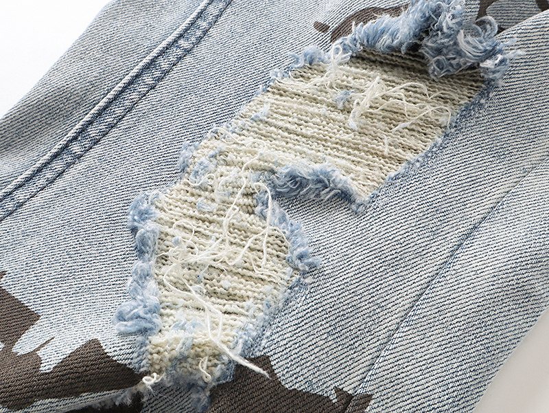 Ksubi Light Blue Graffiti Slim Tapered Jeans ¡ª detail