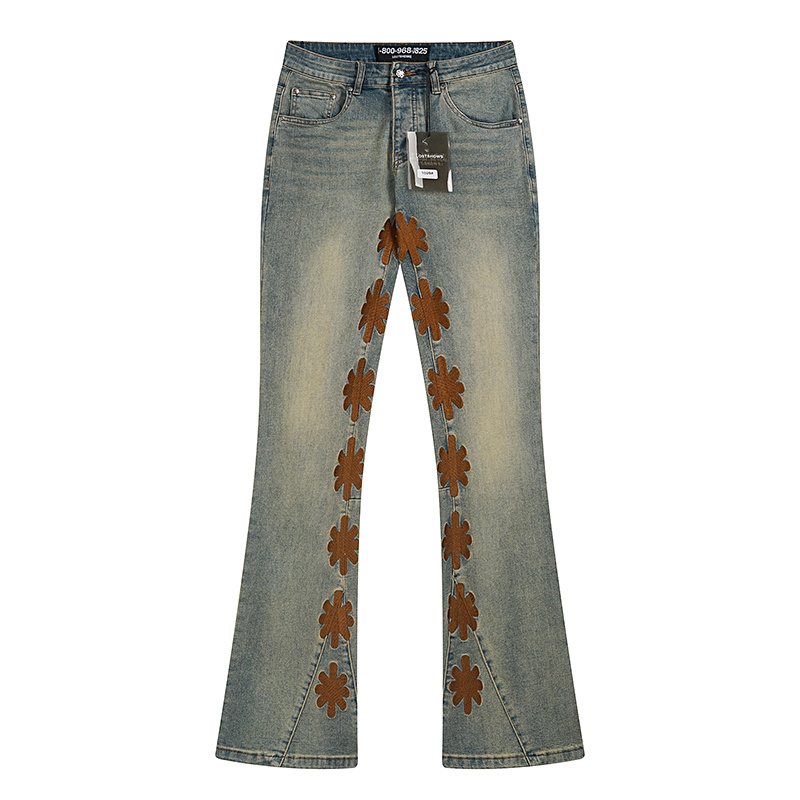 LOSTSHDWS Floral Applique Flare Jeans ¡ª hero