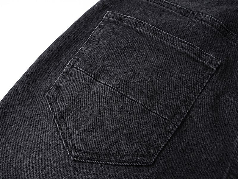 AMIRI Distressed Slim Tapered Jeans ¡ª detail