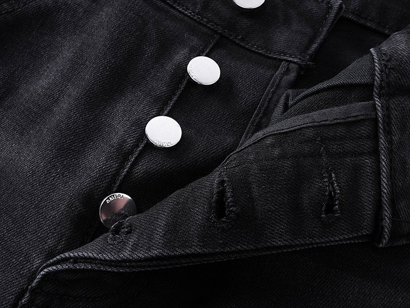 AMIRI Distressed Slim Tapered Jeans ¡ª detail