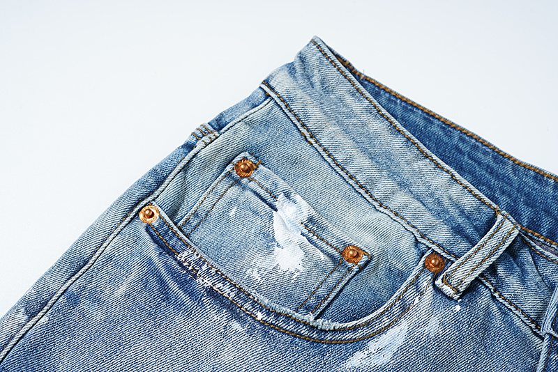 Purple Brand Light Blue Paint-Splatter Distressed Jeans ¡ª detail