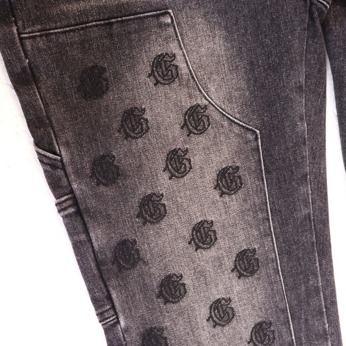 Godspeed Cargo Pocket Graphic Jeans ¡ª detail