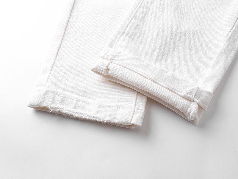 Purple Brand White Distressed Slim Jeans ¡ª detail