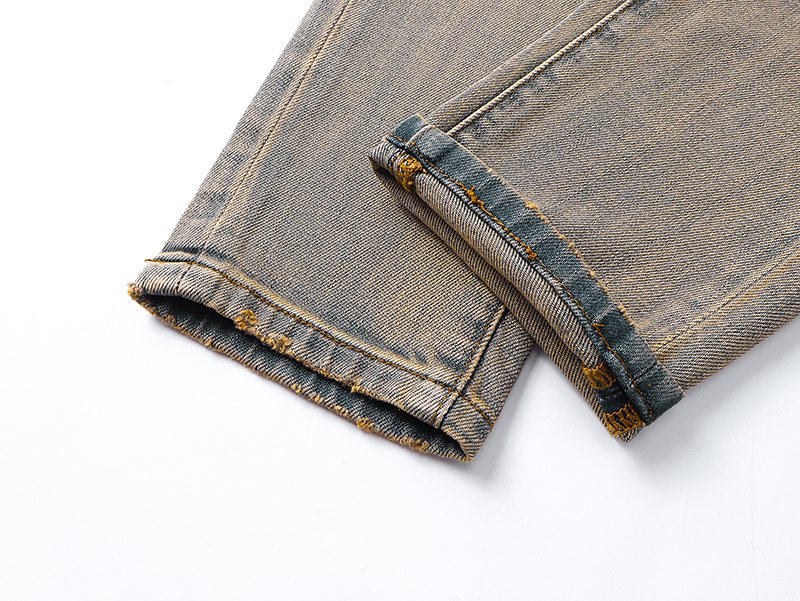 Purple Brand Light Blue Distressed Slim Tapered Jeans ¡ª detail