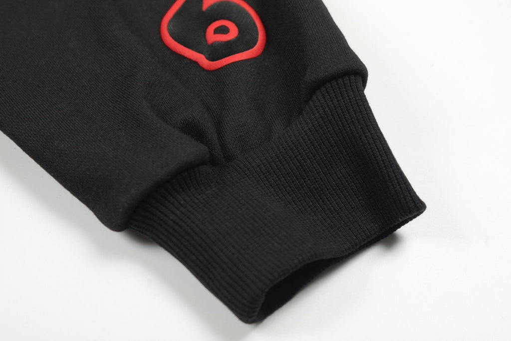 Sp5der Black Red Outline Star Graphic Hoodie ¡ª detail