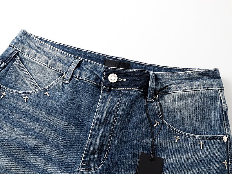 RTA Bryant Skinny Cross-Embellished Jeans ¡ª detail