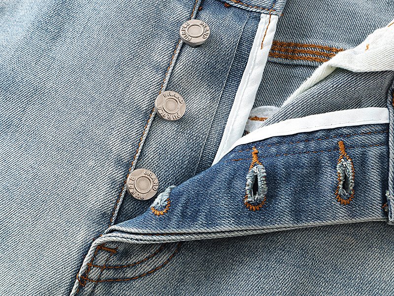 Purple Brand Light Blue Leg-Graphic Jeans ¡ª detail