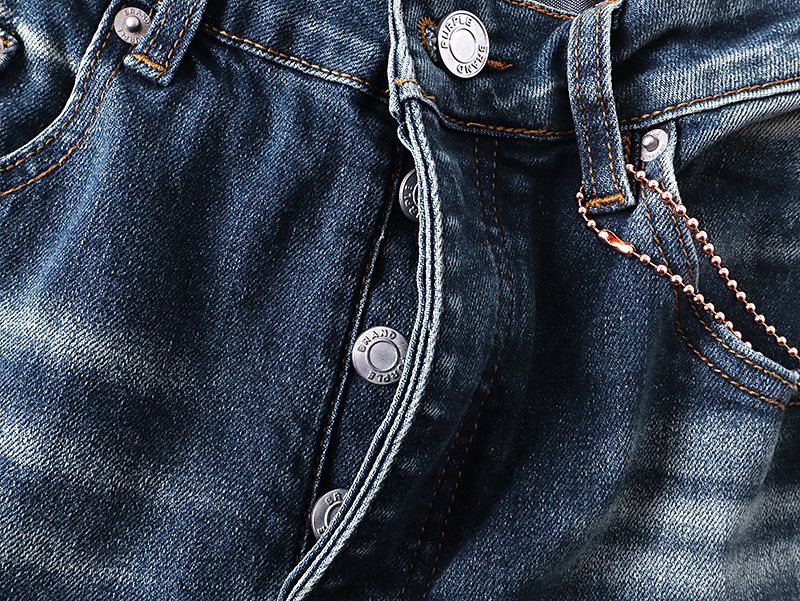 Purple Brand Blue Rhinestone-Style Motif Jeans ¡ª detail