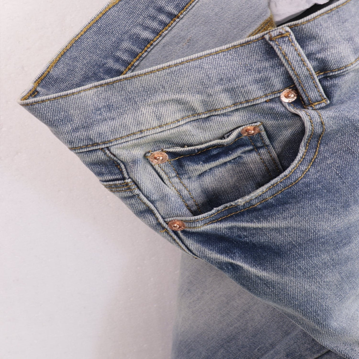 Purple Brand Light Blue Washed Jeans ¡ª detail