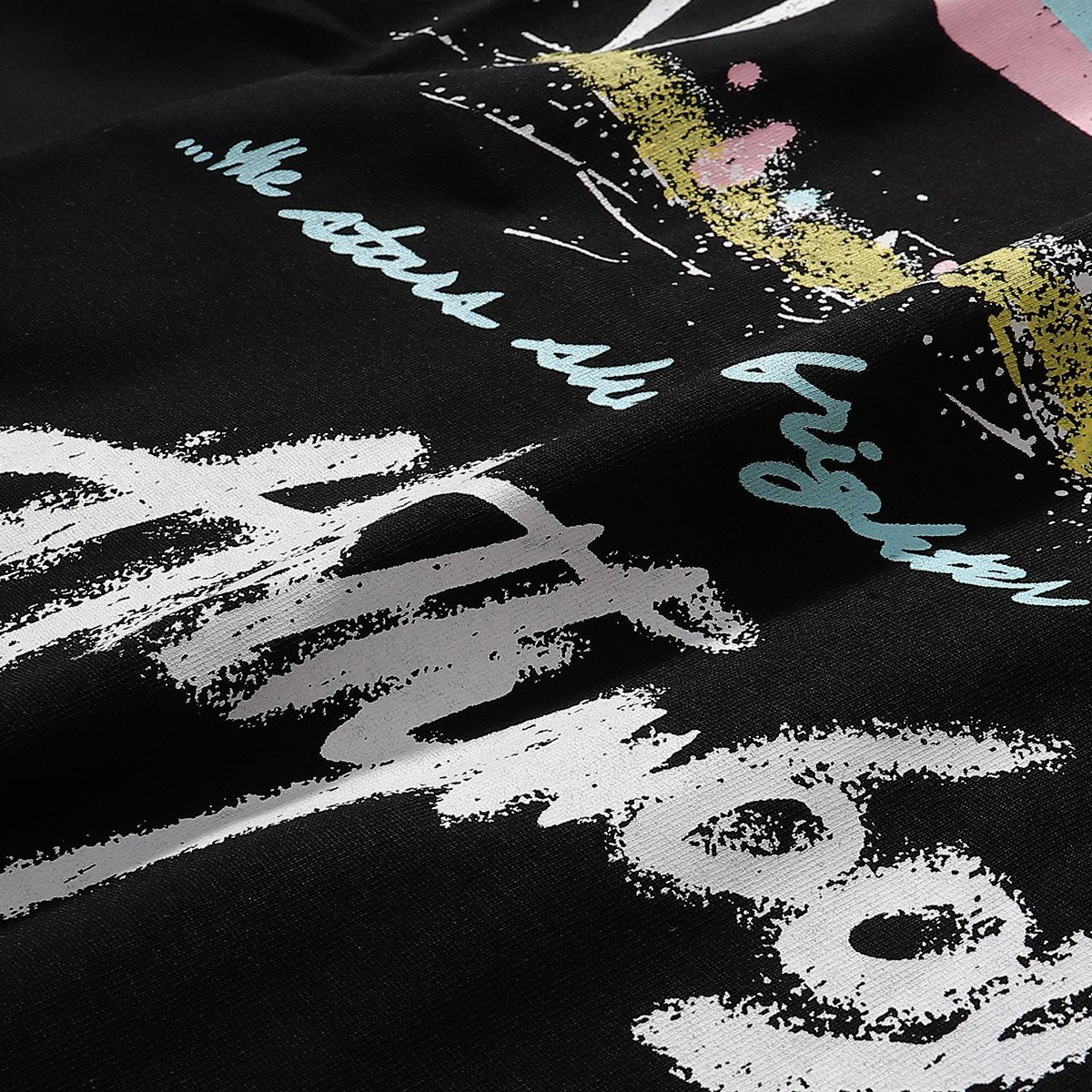 AMIRI Abstract Letter Graphic T-Shirt ¡ª detail