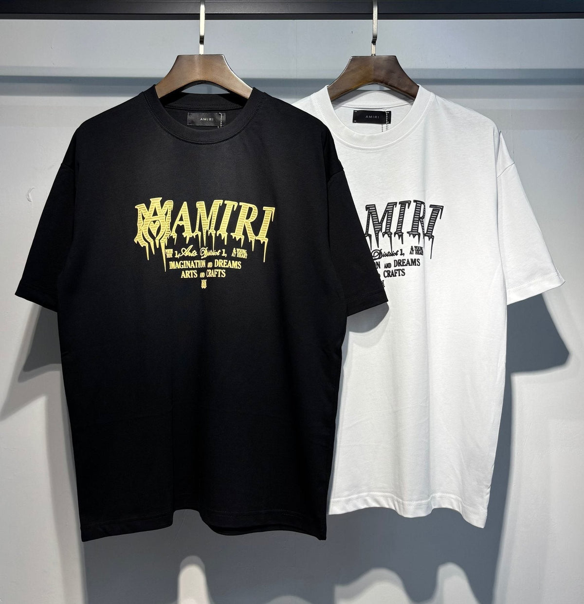 AMIRI Crest Graphic Short-Sleeve T-Shirt ¡ª context