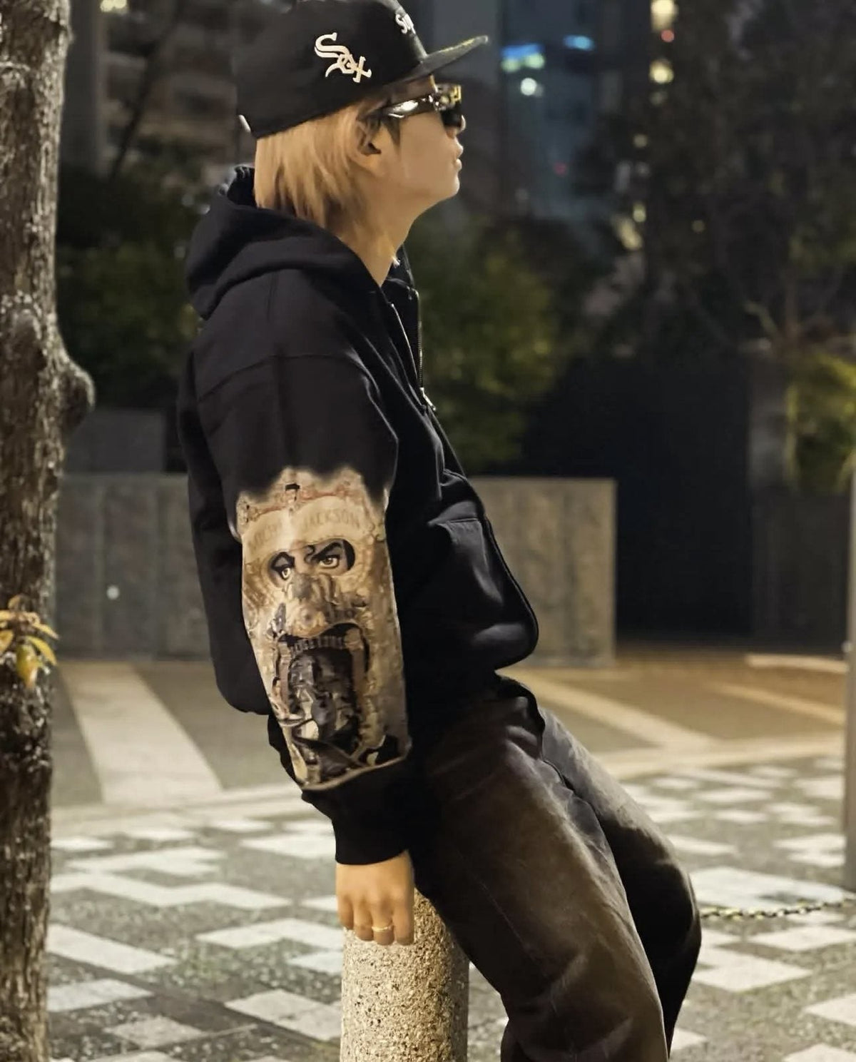 Supreme Sleeve Graphic Zip Hoodie ¡ª side