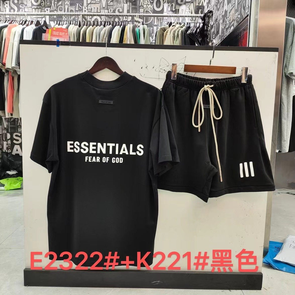 ESSENTIALS Front Wordmark T-Shirt & Shorts Set ¡ª back