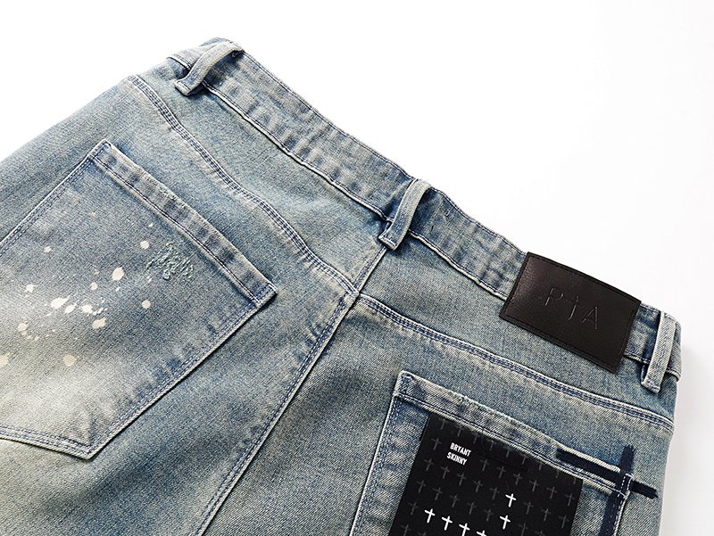 R+A Light Blue Distressed Paint Splatter Jeans ¡ª detail