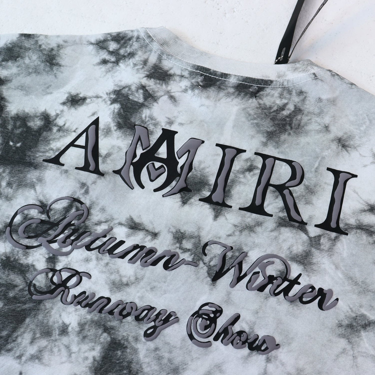 AMIRI Gray Tie-Dye Graphic T-Shirt ¡ª detail