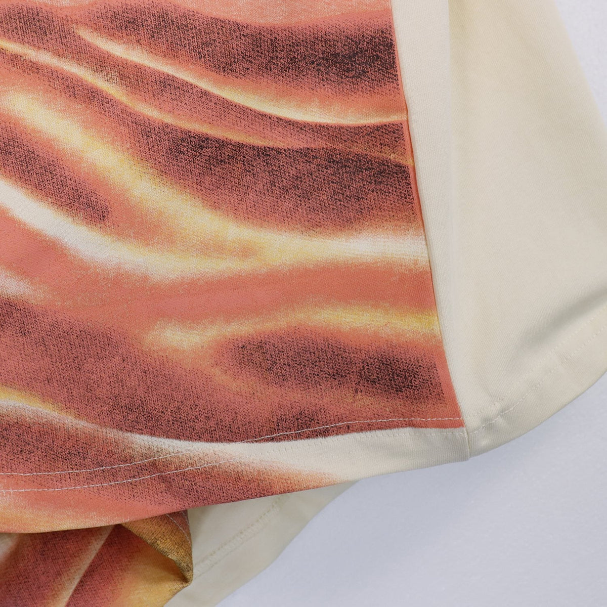 AMIRI Sunset Graphic T-Shirt ¡ª fabric_closeup