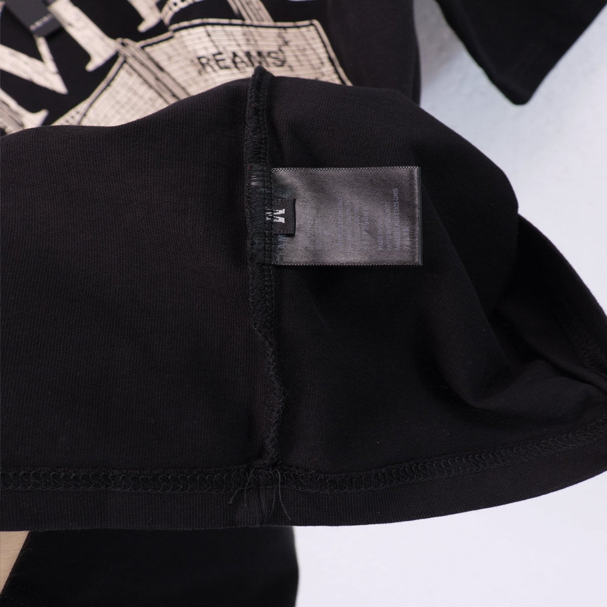 AMIRI Theatres Vintage Graphic Short-Sleeve T-Shirt ¡ª neck_label