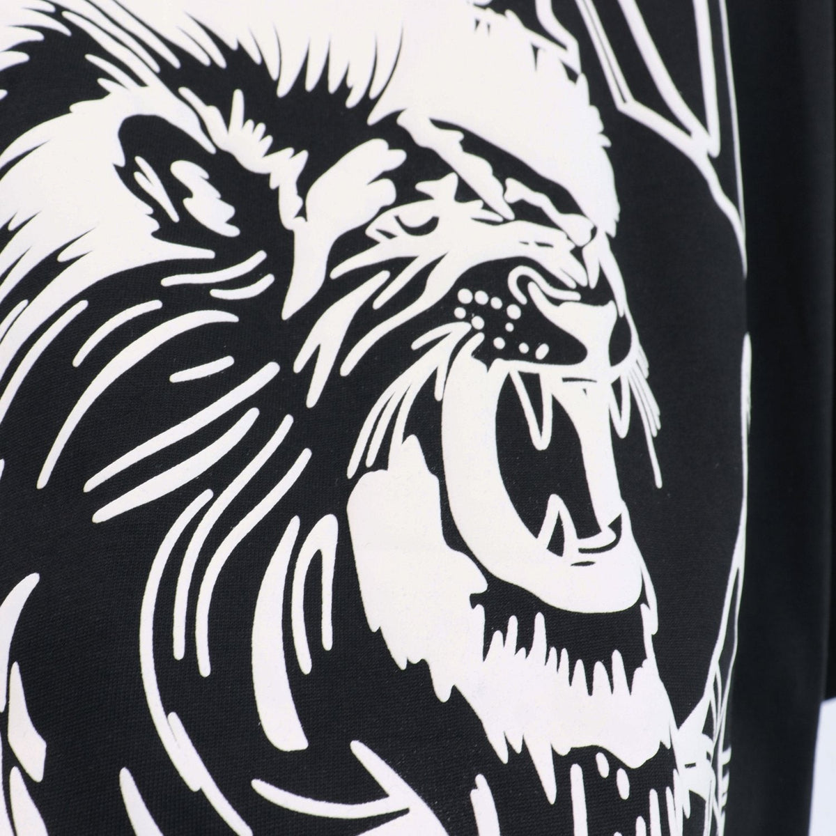AMIRI Lion Outline Graphic T-Shirt ¡ª detail