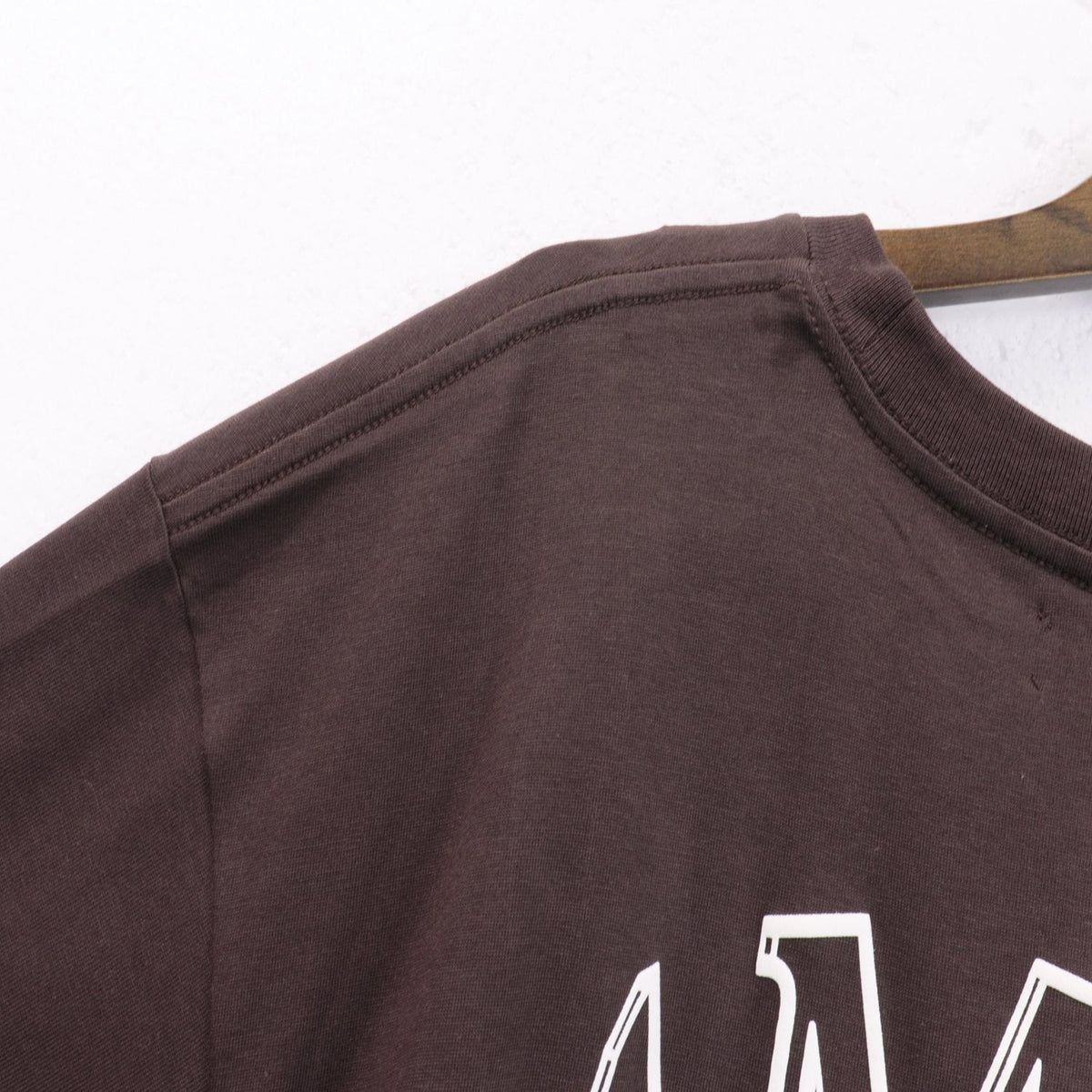 AMIRI Lion Outline Graphic T-Shirt ¡ª detail