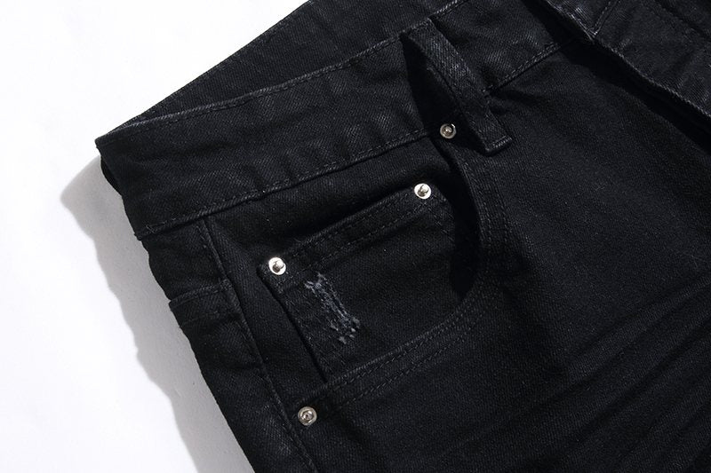 AMIRI Black Distressed Lettering Jeans ¡ª detail