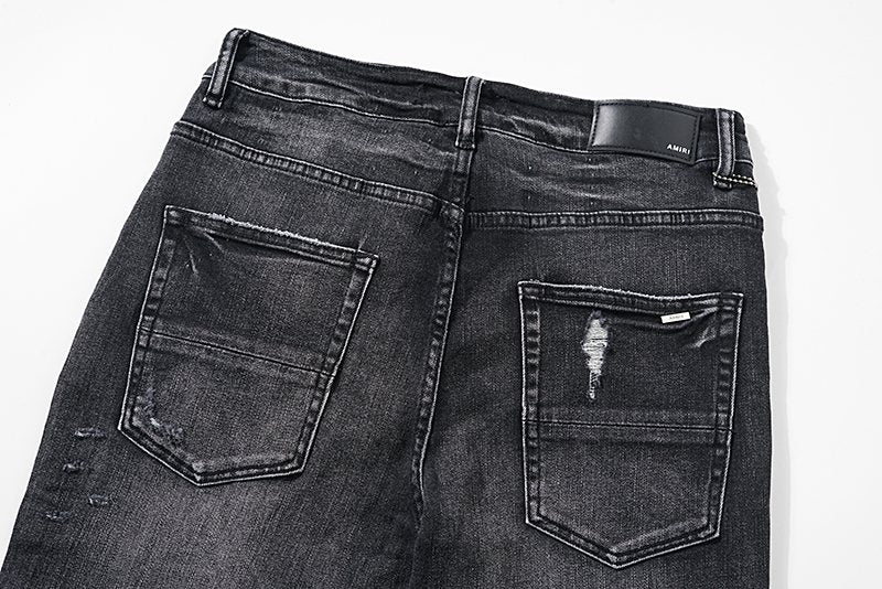 AMIRI Red Letter Graphic Washed Jeans ¡ª detail