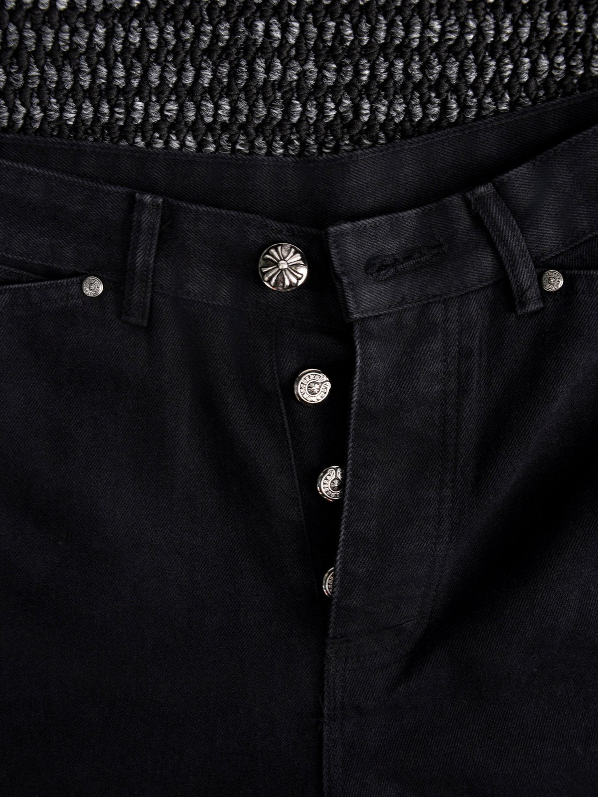 Chrome Hearts Cross Appliqu¨¦ Black Shorts ¡ª detail