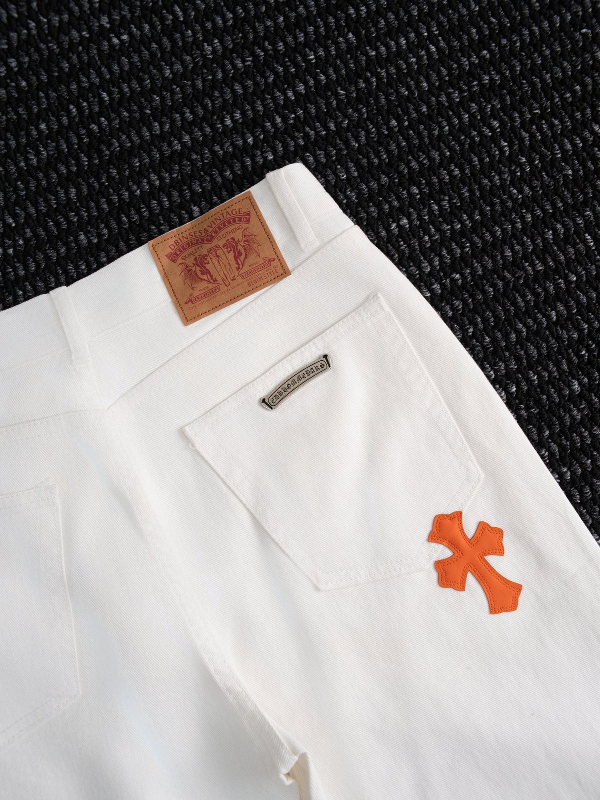 Chrome Hearts Cross Patch White Jeans ¡ª detail