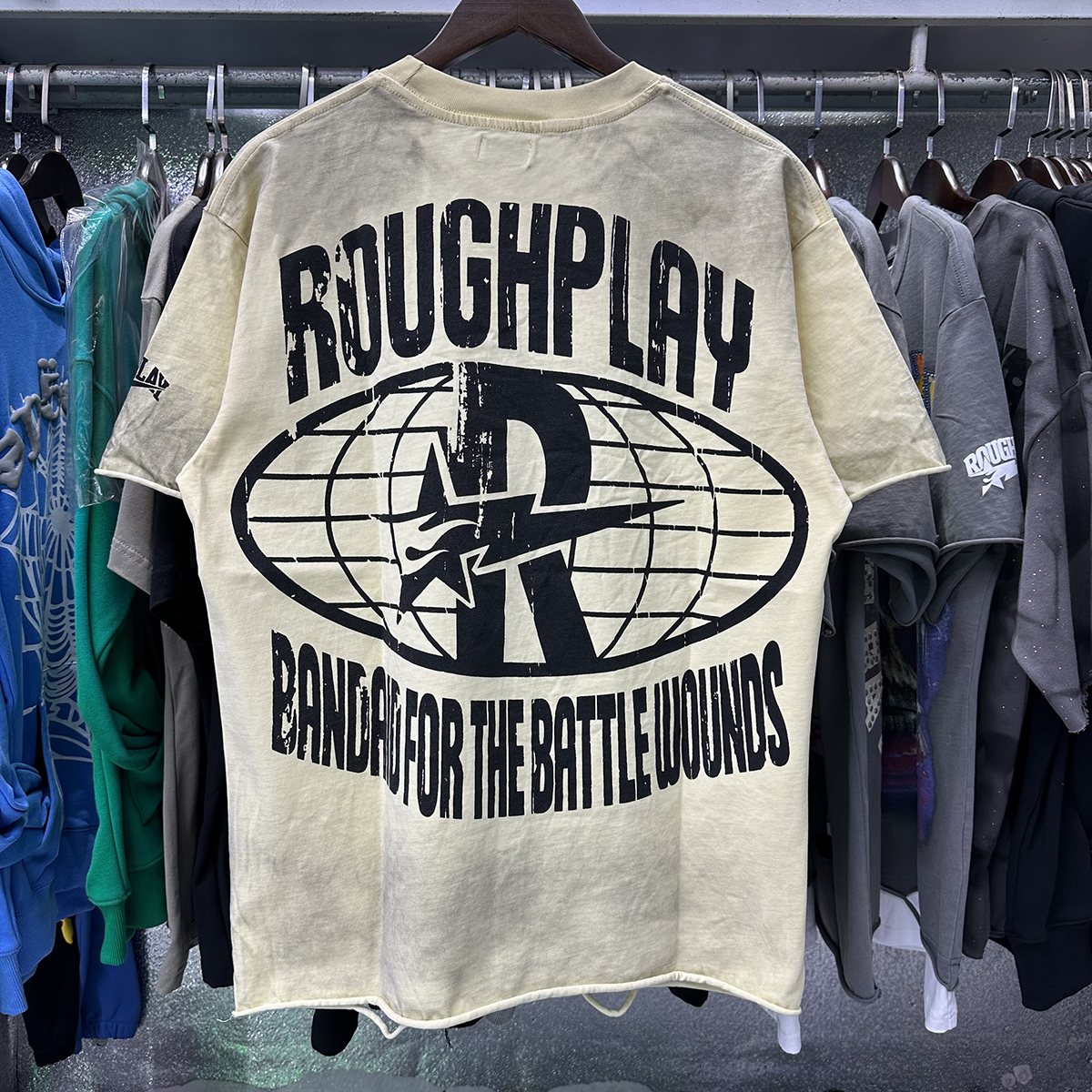 Rough Play Rabbit Car Distressed Short-Sleeve T-Shirt ¡ª context