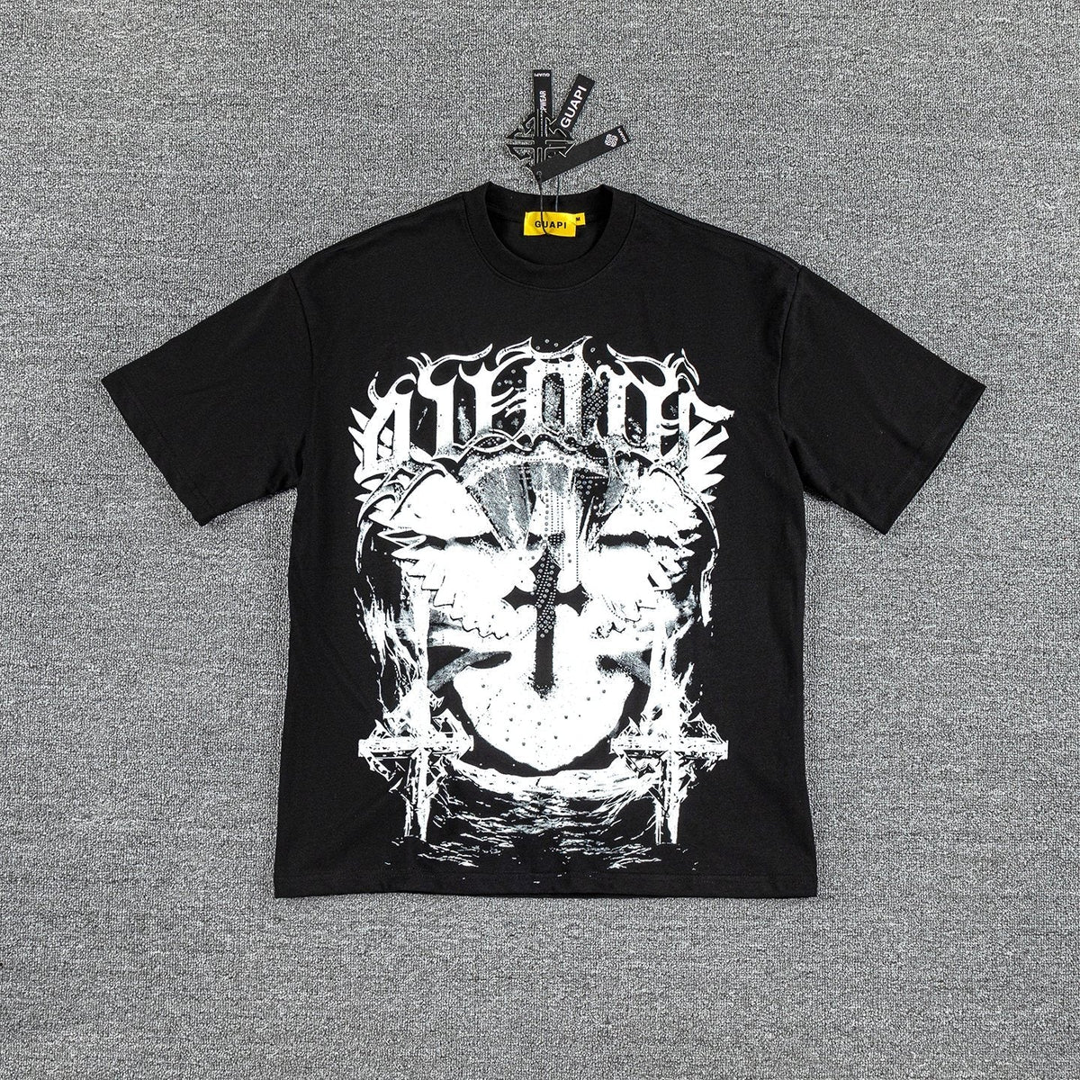GUAPI Distressed Graphic T-Shirt ¡ª hero